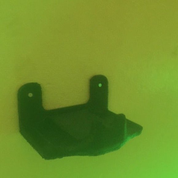 Sony PlayStation 4 Controller Wall Mount Durable Sleek Build PS4 Gamepad Hanger - Picture 8 of 8